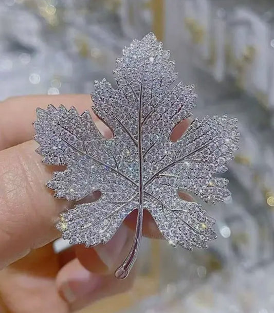Rhinestone Maple Leaf Pin (Brooch)